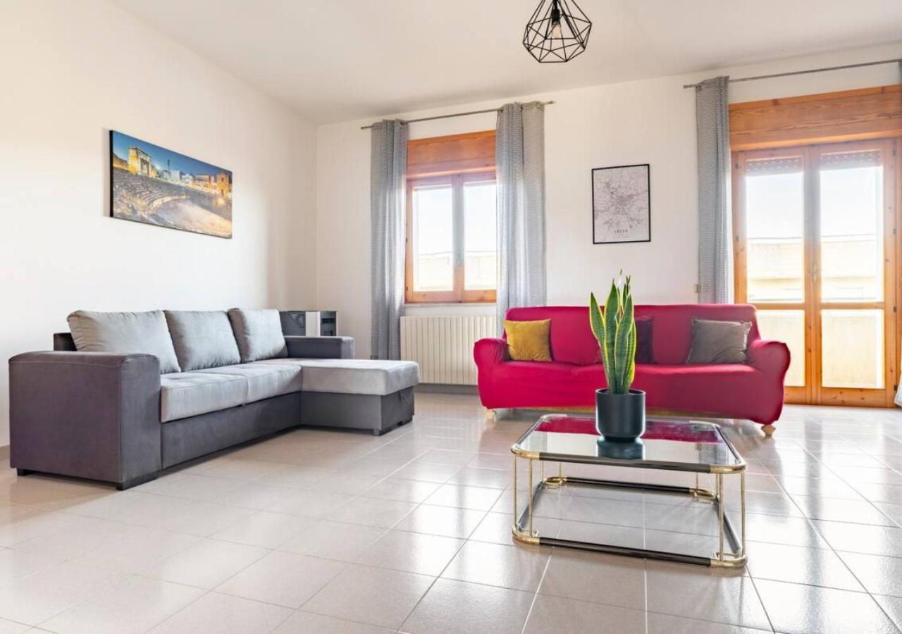 "Le Camere Di Beppe", Ampio E Luminoso Appartamento A Lecce Exterior foto